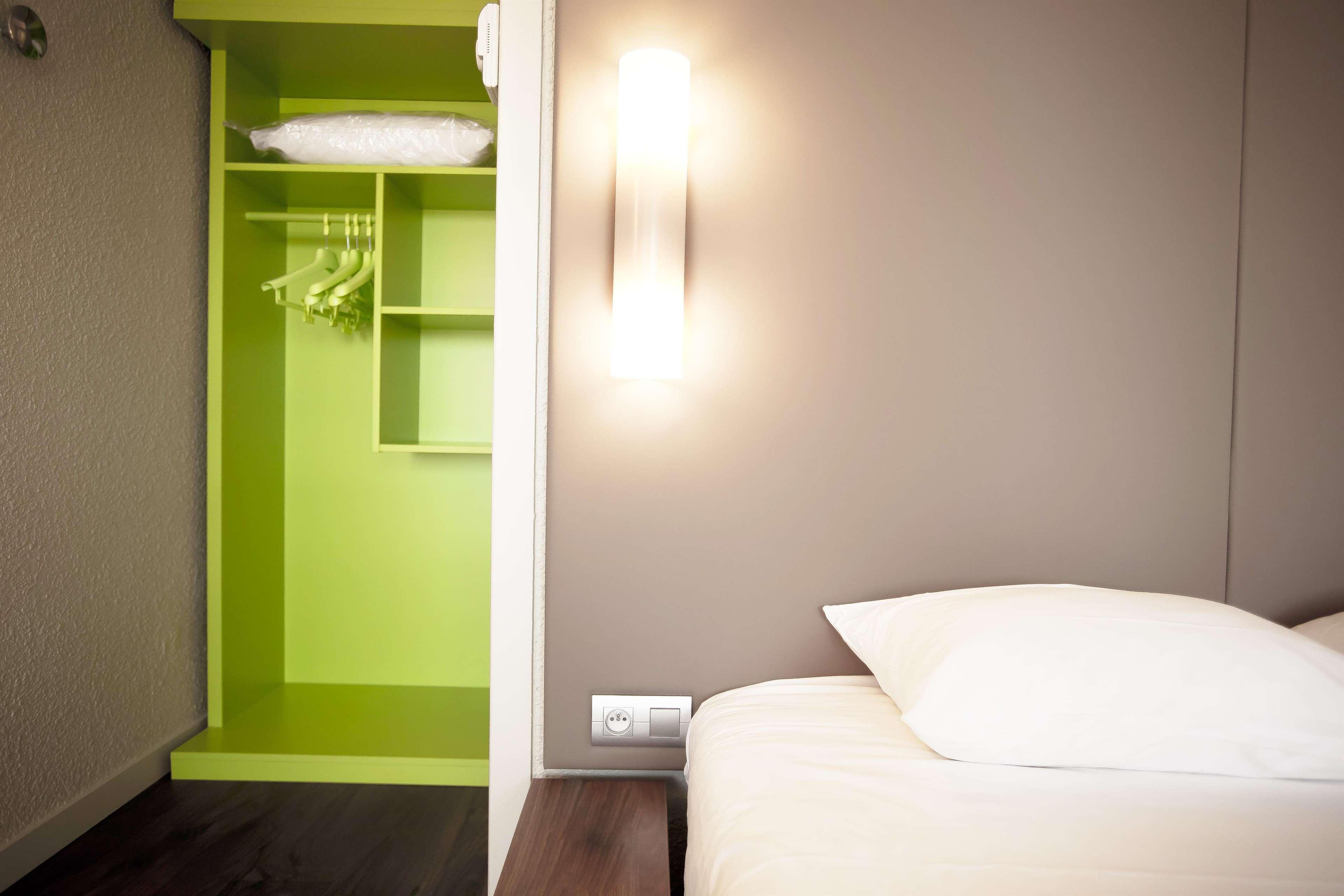 Campanile Sud - Dammarie Les Lys Hotel